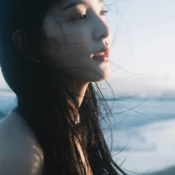 我想我爱她